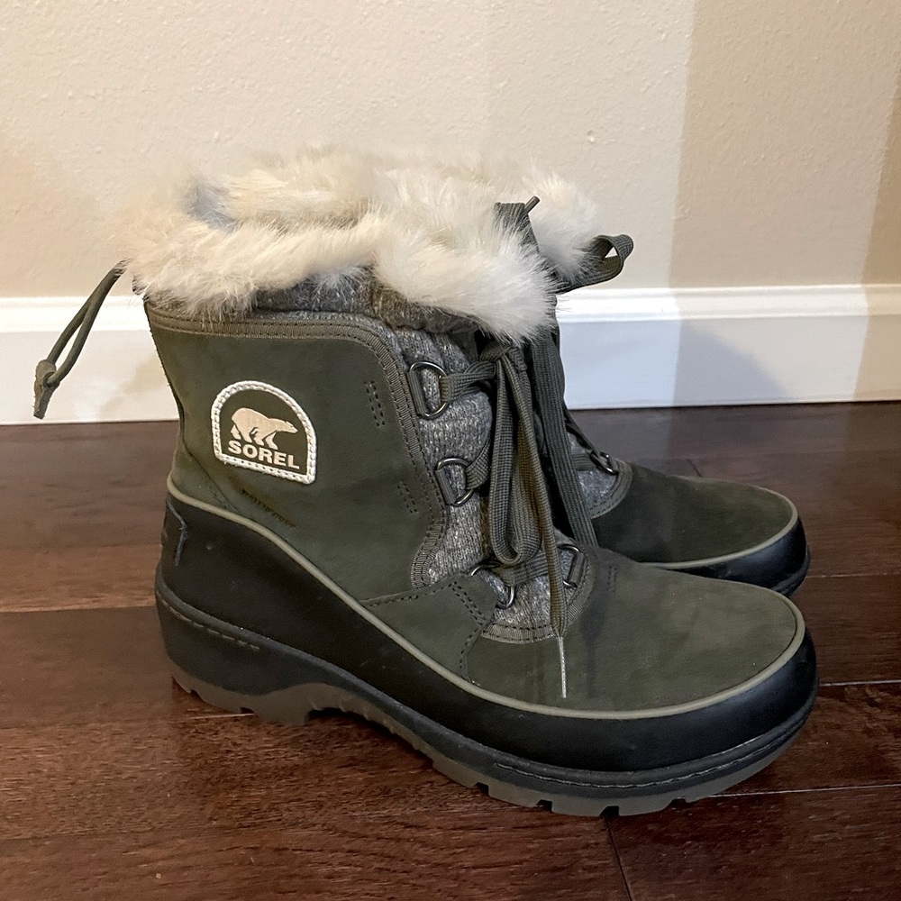 Sorel Boots size 8